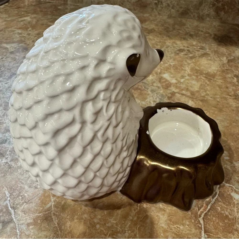 Better Homes & Garden Hedge Hog Tealight Candle Holder Stump White